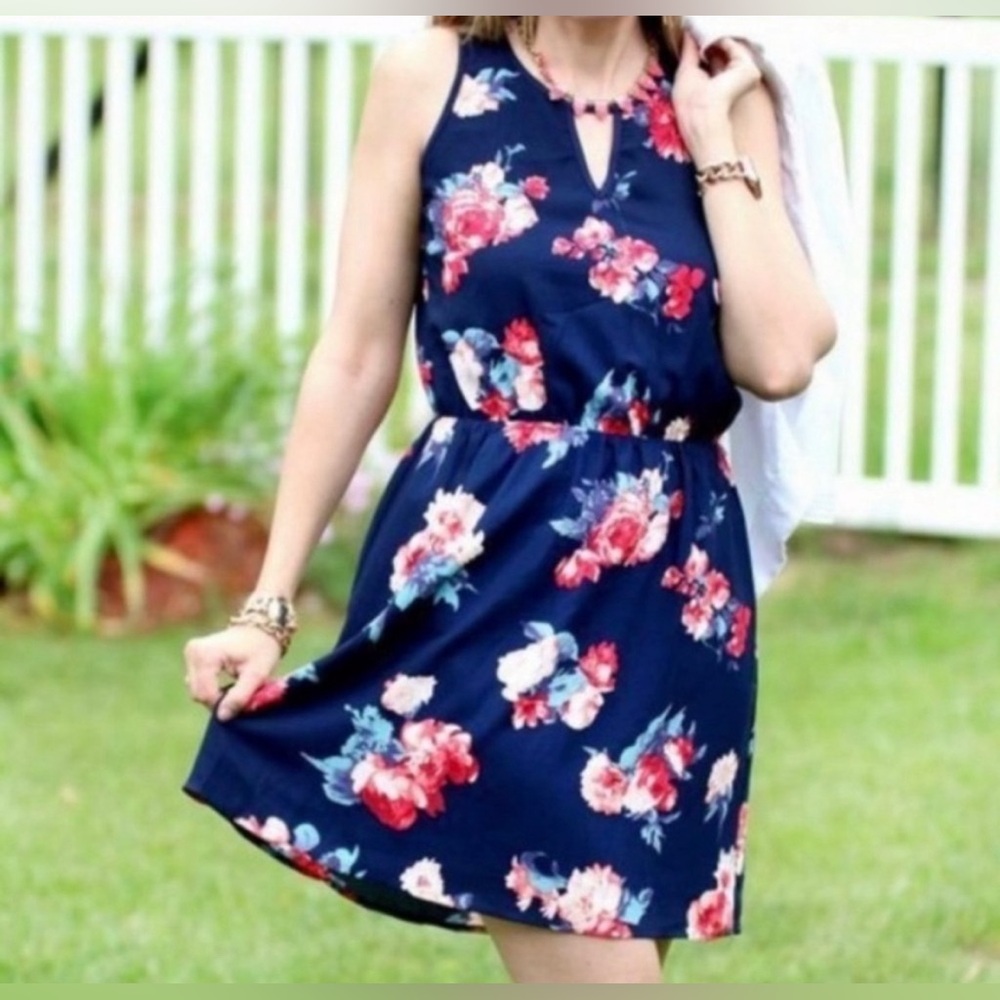 Market & Spruce size small sleeveless navy floral dress